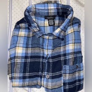 Rue21 cropped flannel super cute! Best fit size S 🫖💌✨